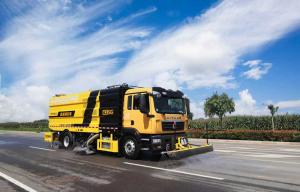 節能渦流復合式高速清掃車：開啟道路智能高效清掃新時代